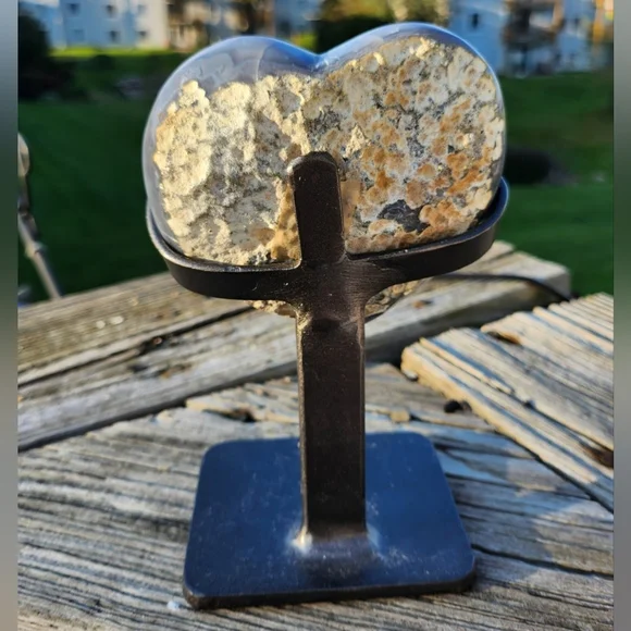 Uruguay Blue Green Druzy Agate Heart-Shaped Stone Art Piece